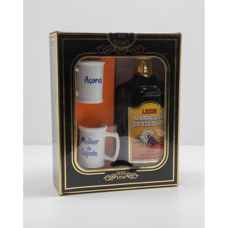 Conjunto Chávenas e Licor de Maracujá - Ezequiel